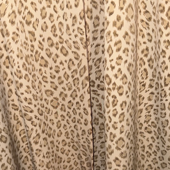 🐆🐆🐆Alfred Dunner Tan Leopard Print Blouse - Picture 10 of 12